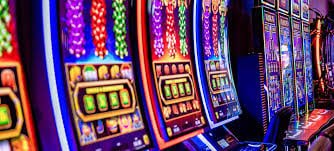 Slots Bonus Free Spins နှင့် Jackpot ဆုကြီး ရရှိသည့် ပုံ